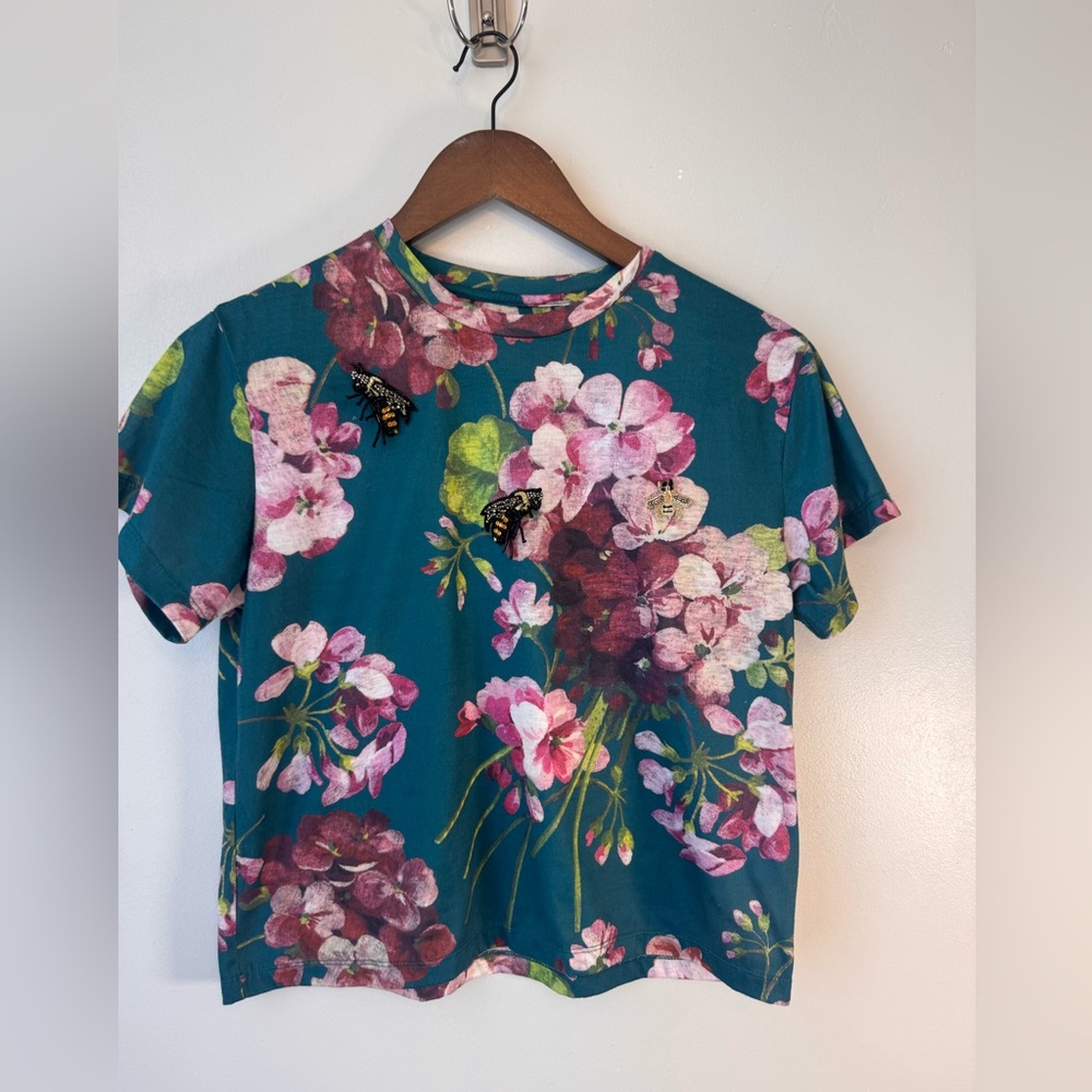 Gucci Multicolor Floral Fabric bumblebee T Shirt